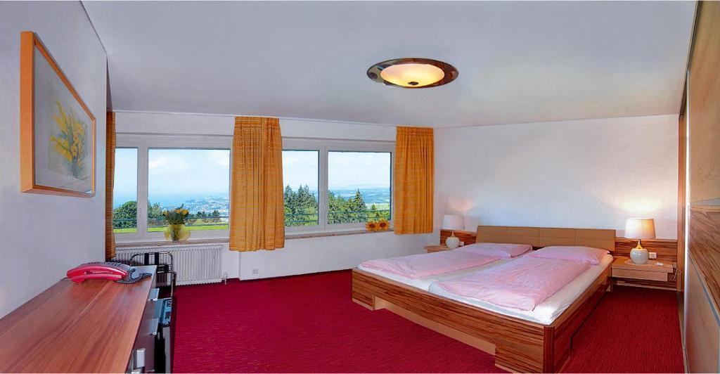 Hotel Sonnenhof Айхенберг Номер фото